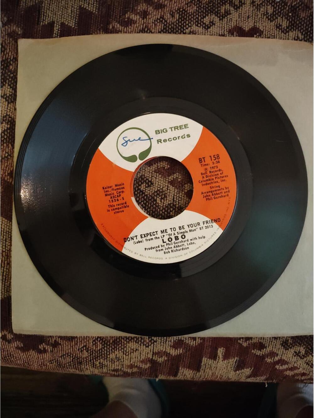 Lobo - don't expect me to be your friend  - NM vinyl 45